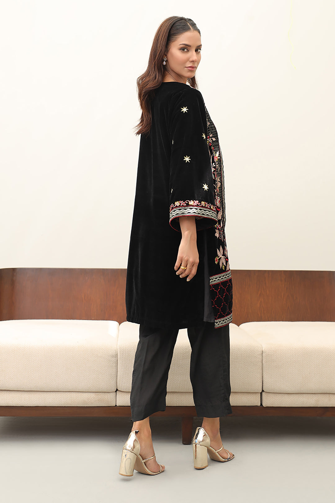 Zellbury | Winter Pret | Embroidered Kurta Trouser - 3273 - Libasekhas