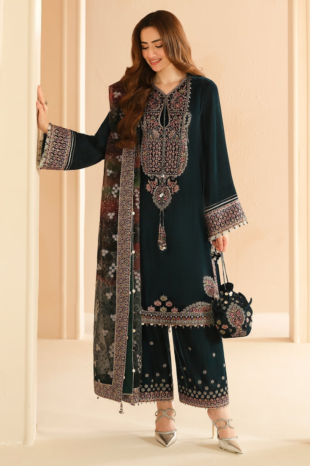 Jazmin | Velvet Edit 24 | Velvet Formal VF-2039 - House Of Anaya