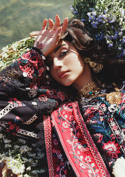 Aik Atelier | Lawn 26 | LOOK 01