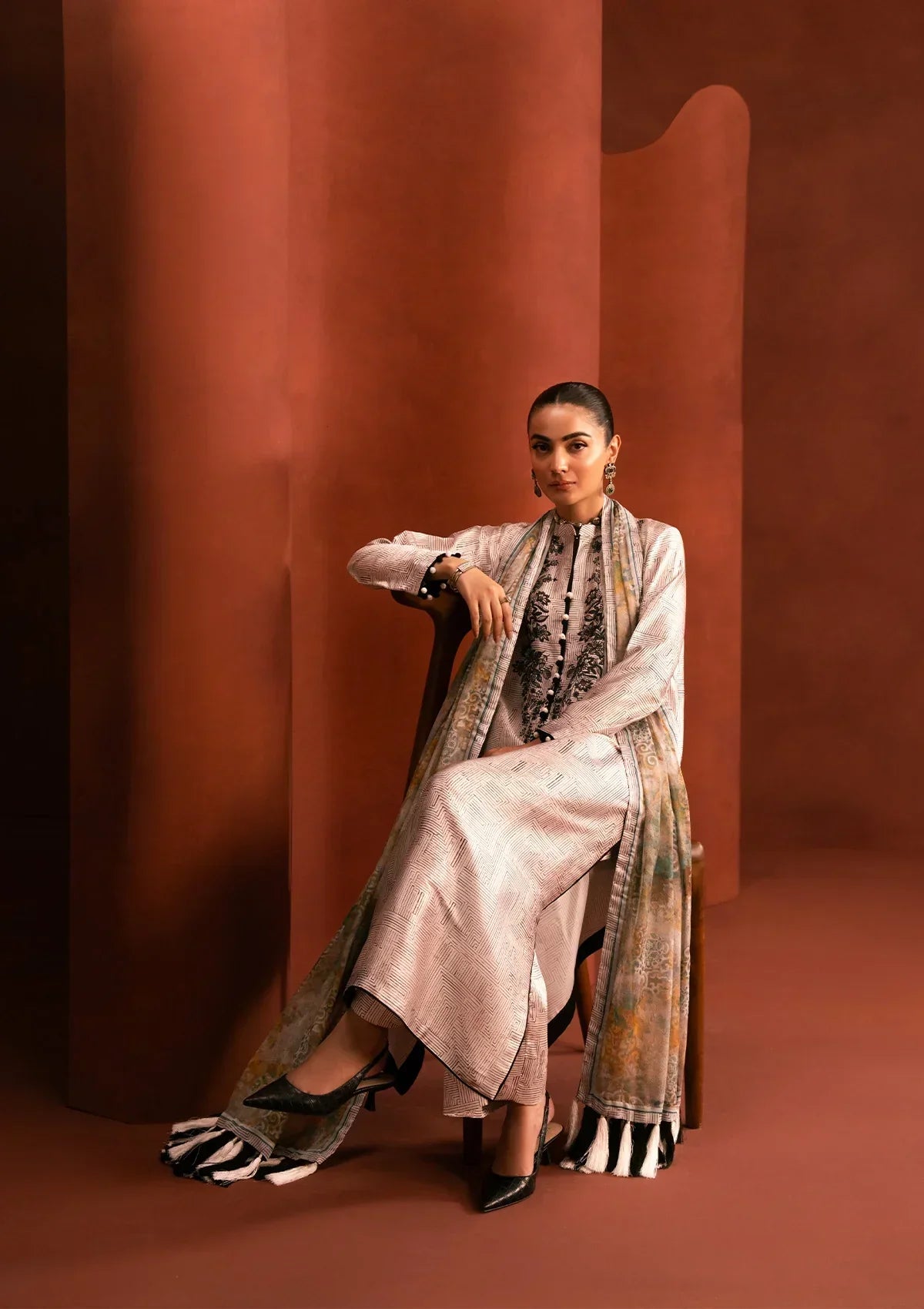 AIK Atelier | Miss Aik rtw 25 Vol 2 | D2 - LOOK 03