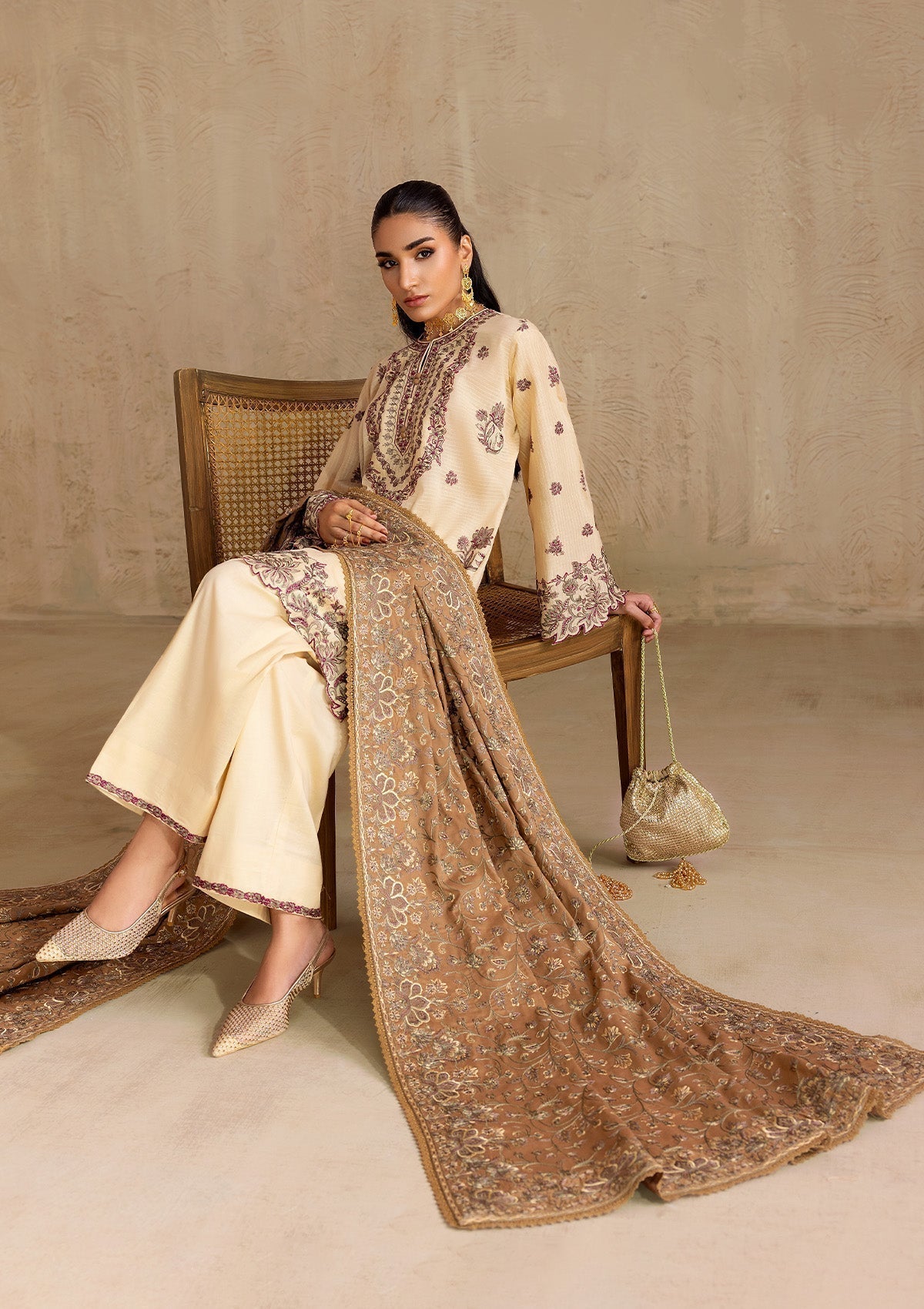 Aik Atelier | RTW 25 | LOOK 01