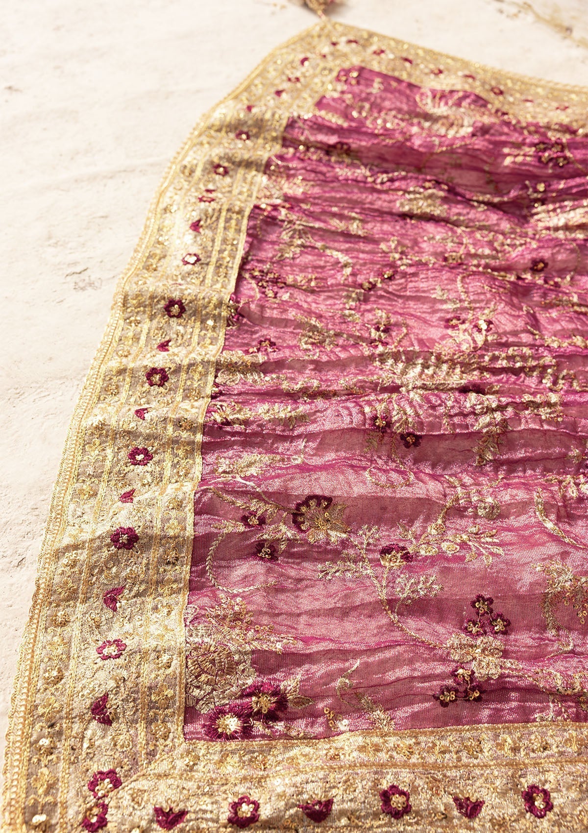 Aik Atelier | WEDDING FESTIVE ’25 VOL. 2 | LIGHT GOLD TISSUE SHAWL