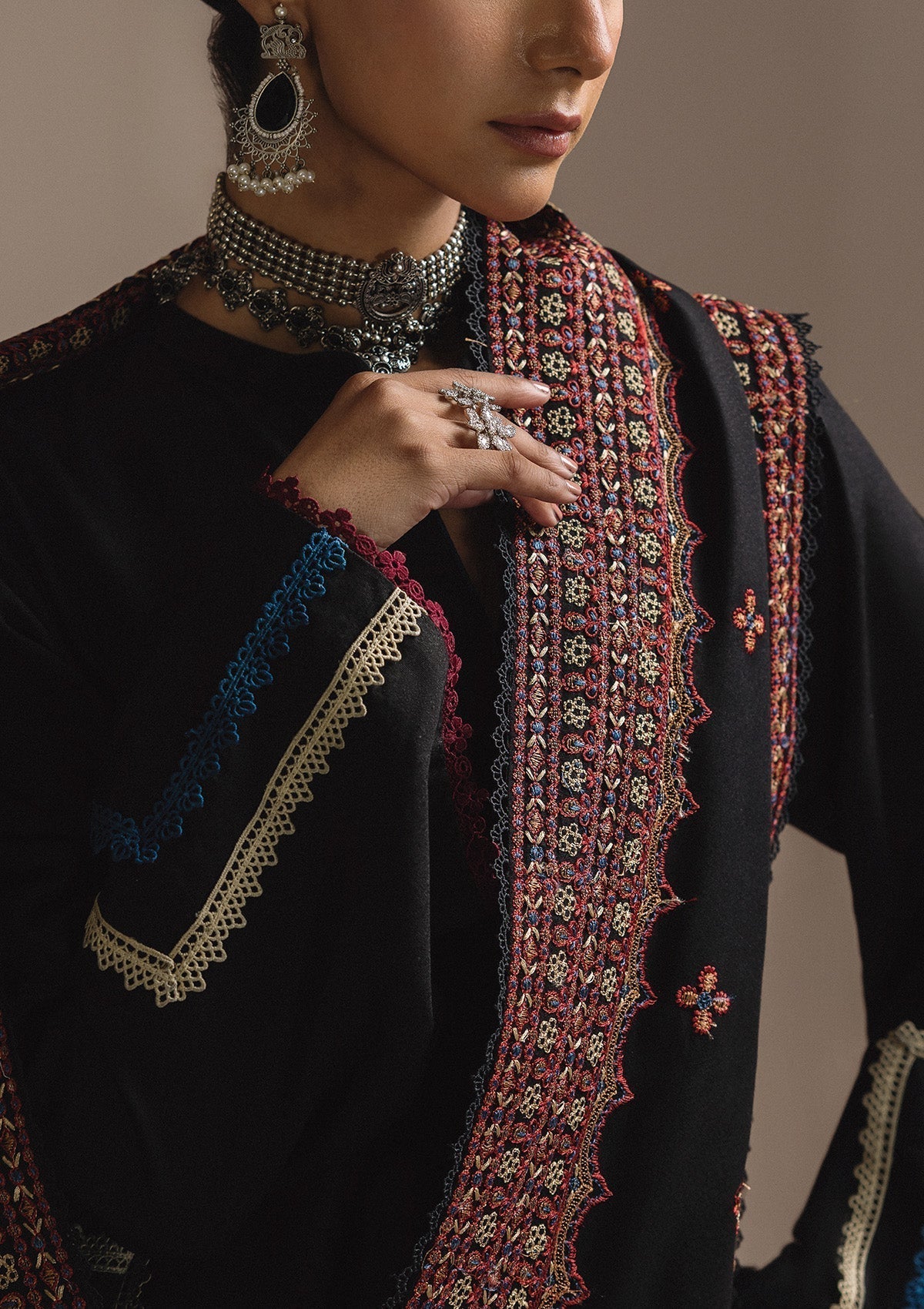 Aik Atelier | Aik Roz Karandi 25 | LOOK 02