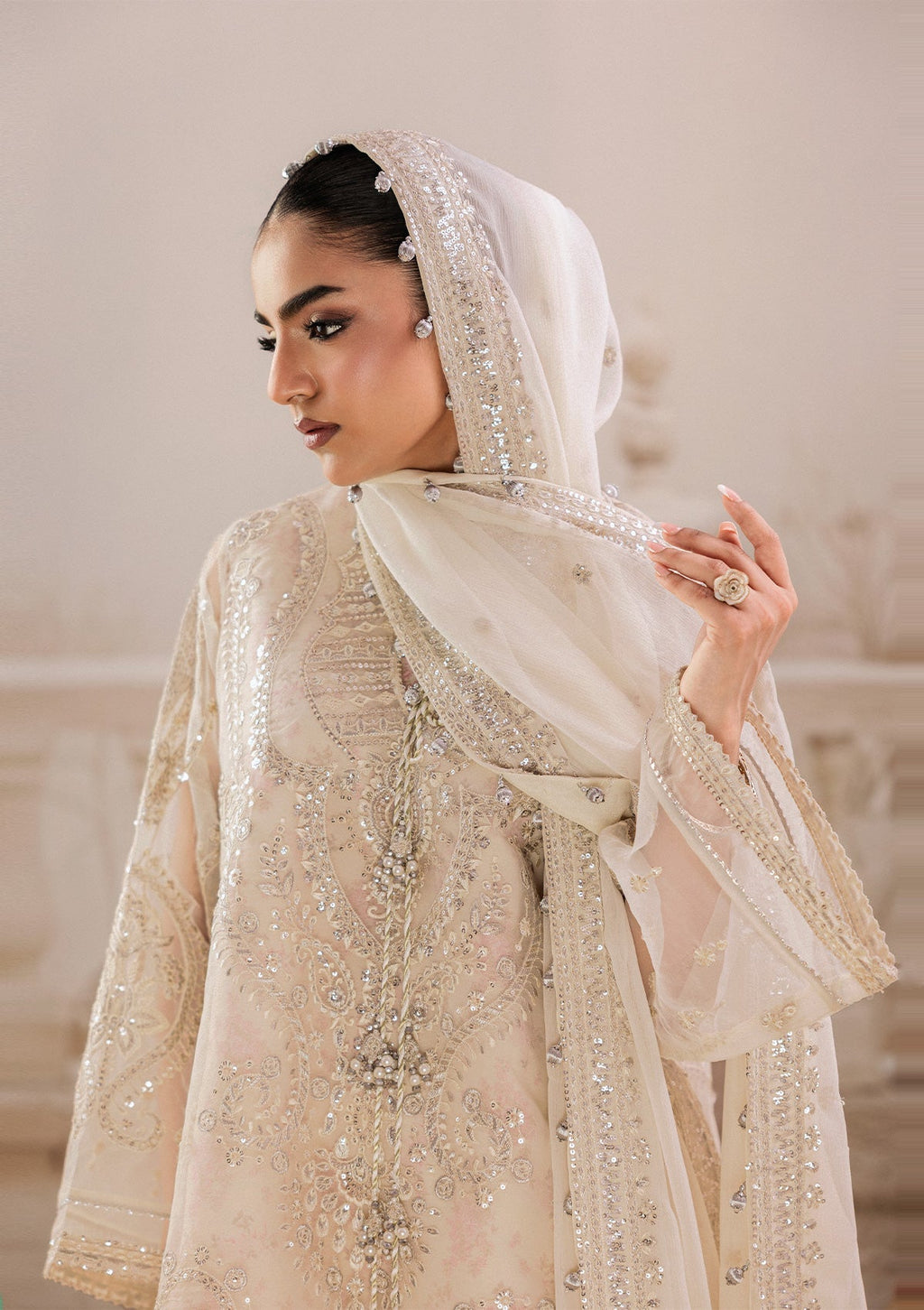 Aik | Aik Shaam 26  Vol 2| Aik Shaam - Look B2602