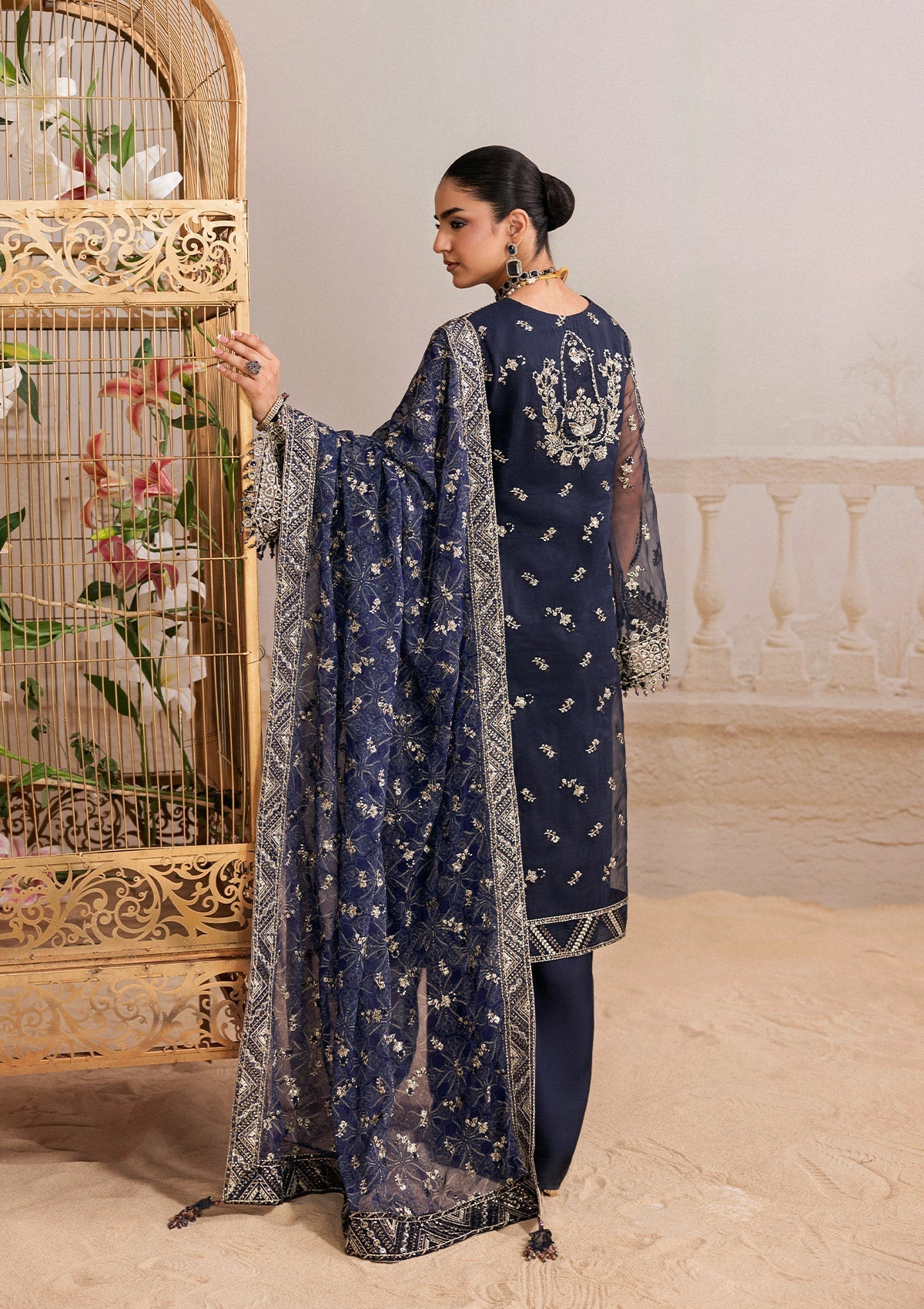 Aik | Aik Shaam 26  Vol 2| Aik Shaam - Look B2604