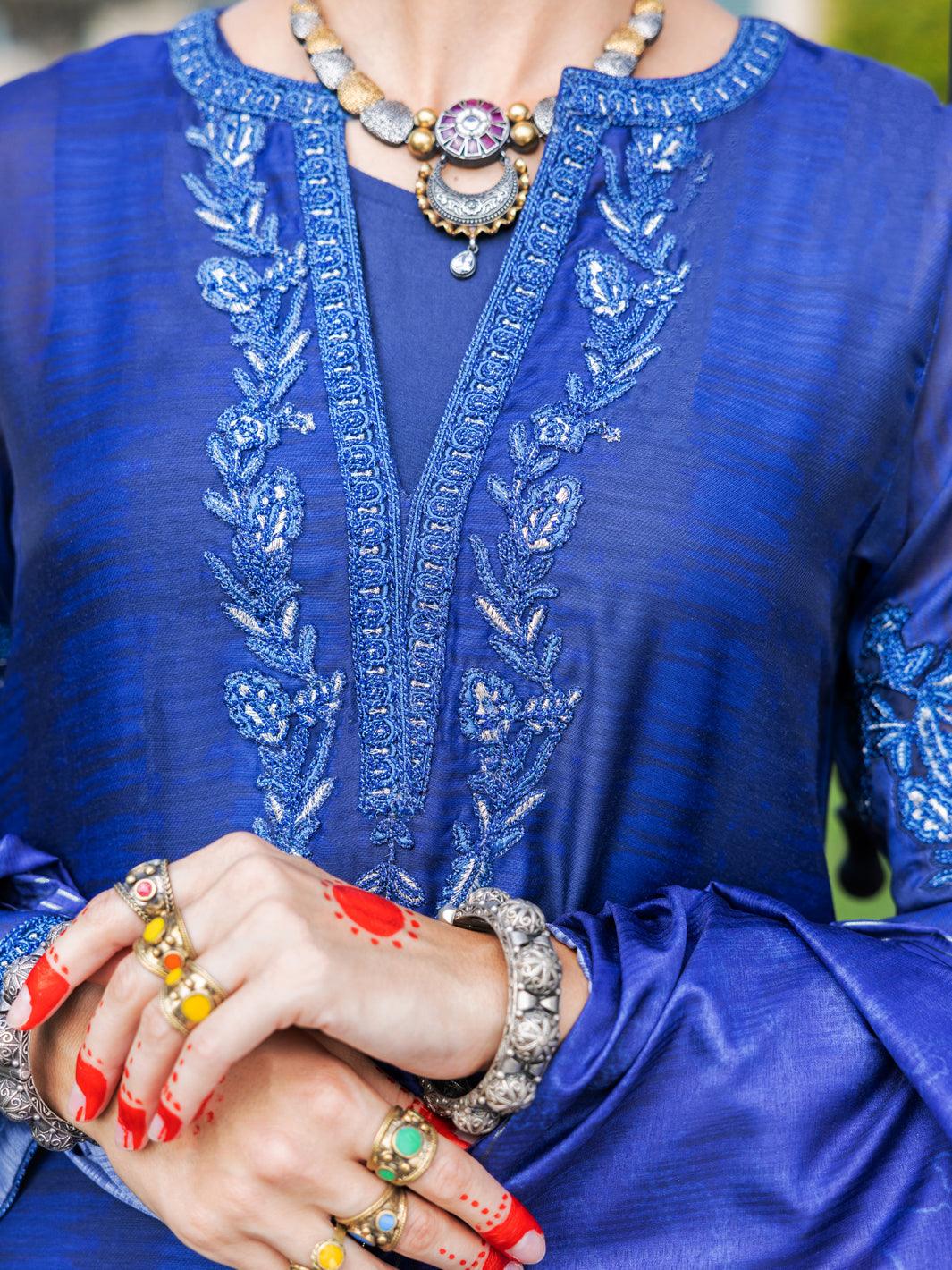 Almirah | Luxury Edit | ALP-3PS-1655