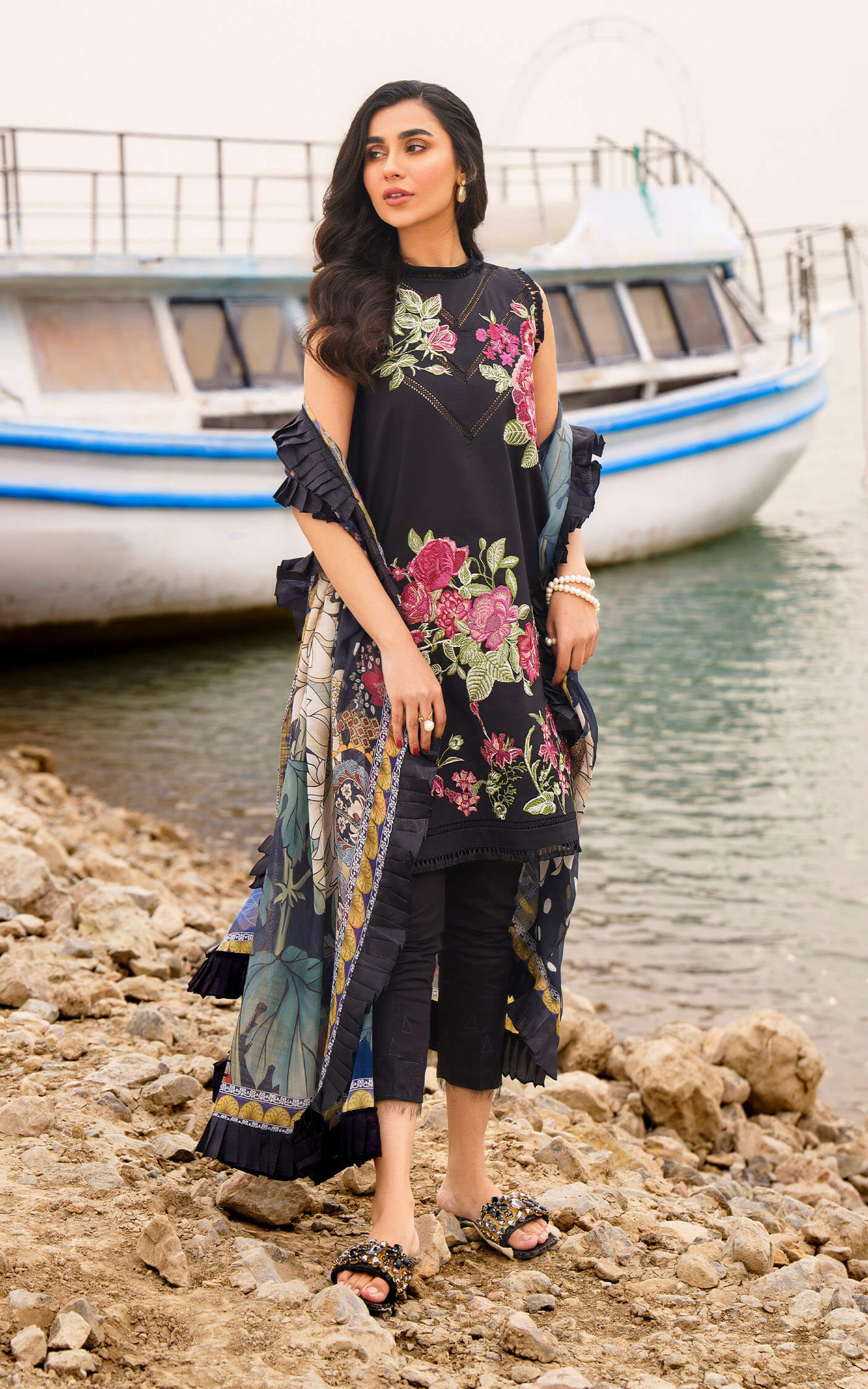 Asifa and Nabeel | Meraki Summer 24 | DAPHNE-U141M019 - Riwayat-e-Khas