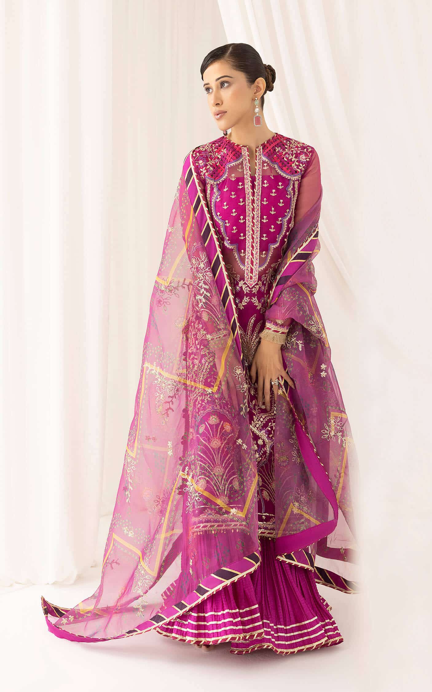 Asifa and Nabeel | Barasti Festive 23 | Raqs (ANB-02) - Riwayat-e-Khas
