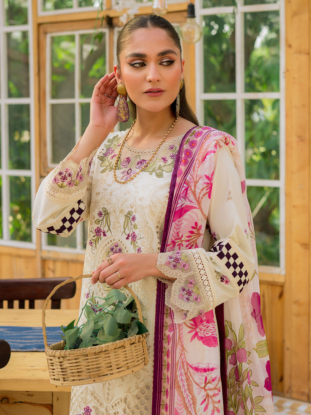 Mahnur | Bella Lawn 24 | BL - 04 - Riwayat-e-Khas