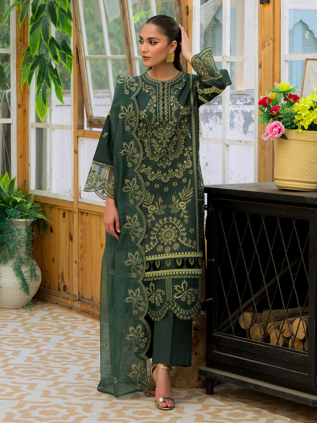 Mahnur | Bella Lawn 24 | BL - 06 - Riwayat-e-Khas