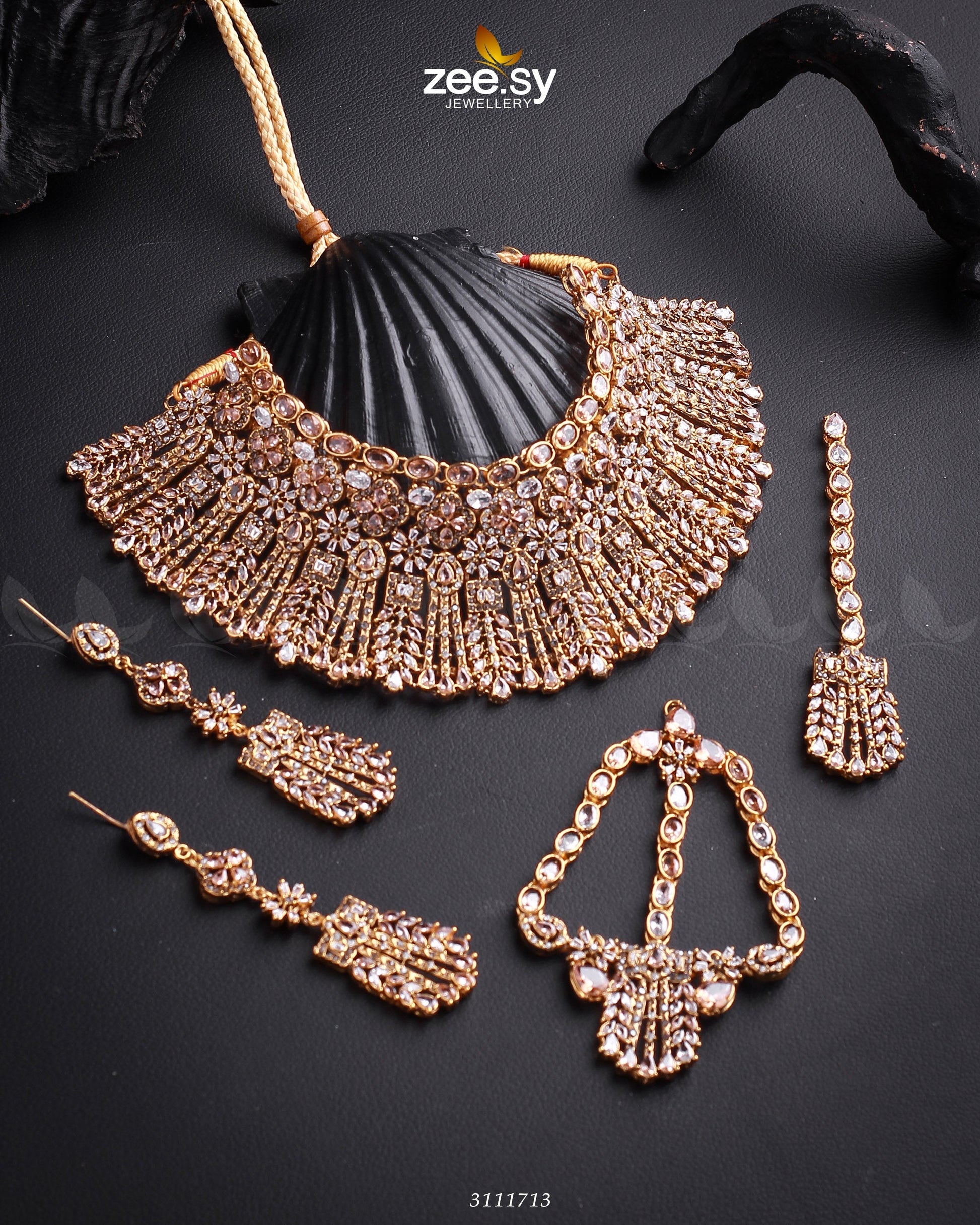 Momina Bridal Sets - Libasekhas
