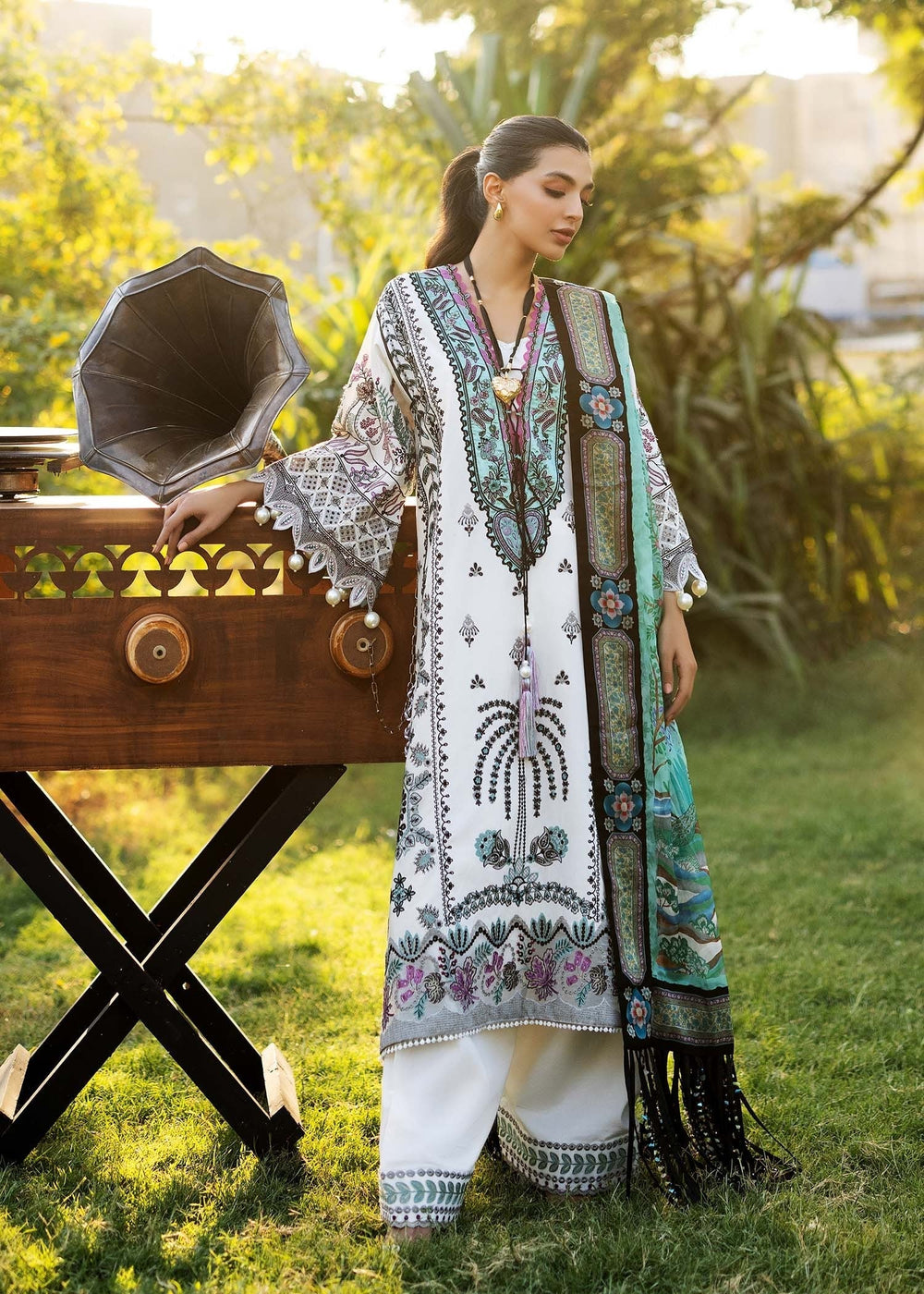 Sadaf Fawad Khan | Siraa Lawn 25 | PALM ISLAND - B - Riwayat-e-Khas