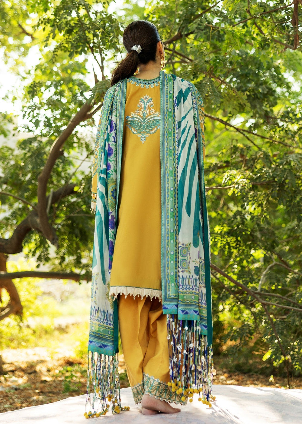 Sadaf Fawad Khan | Siraa Lawn 25 | LIANA - B - Riwayat-e-Khas