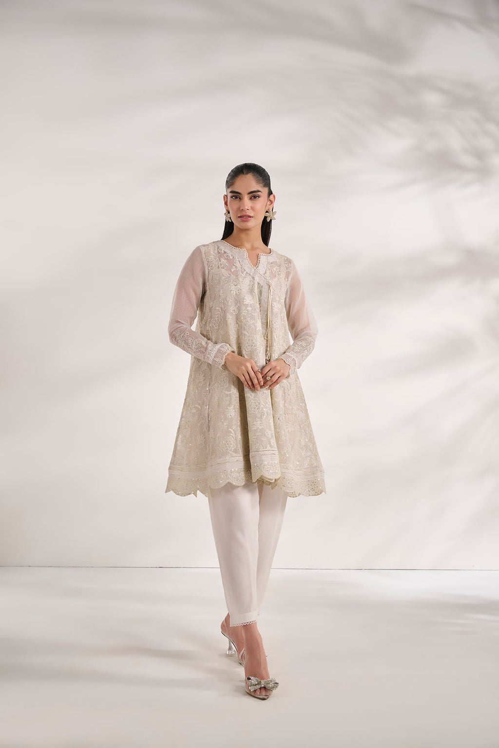 Dhanak | Signature Pret | WHITE 2PCS EMBROIDERED KURTA WITH TROUSER