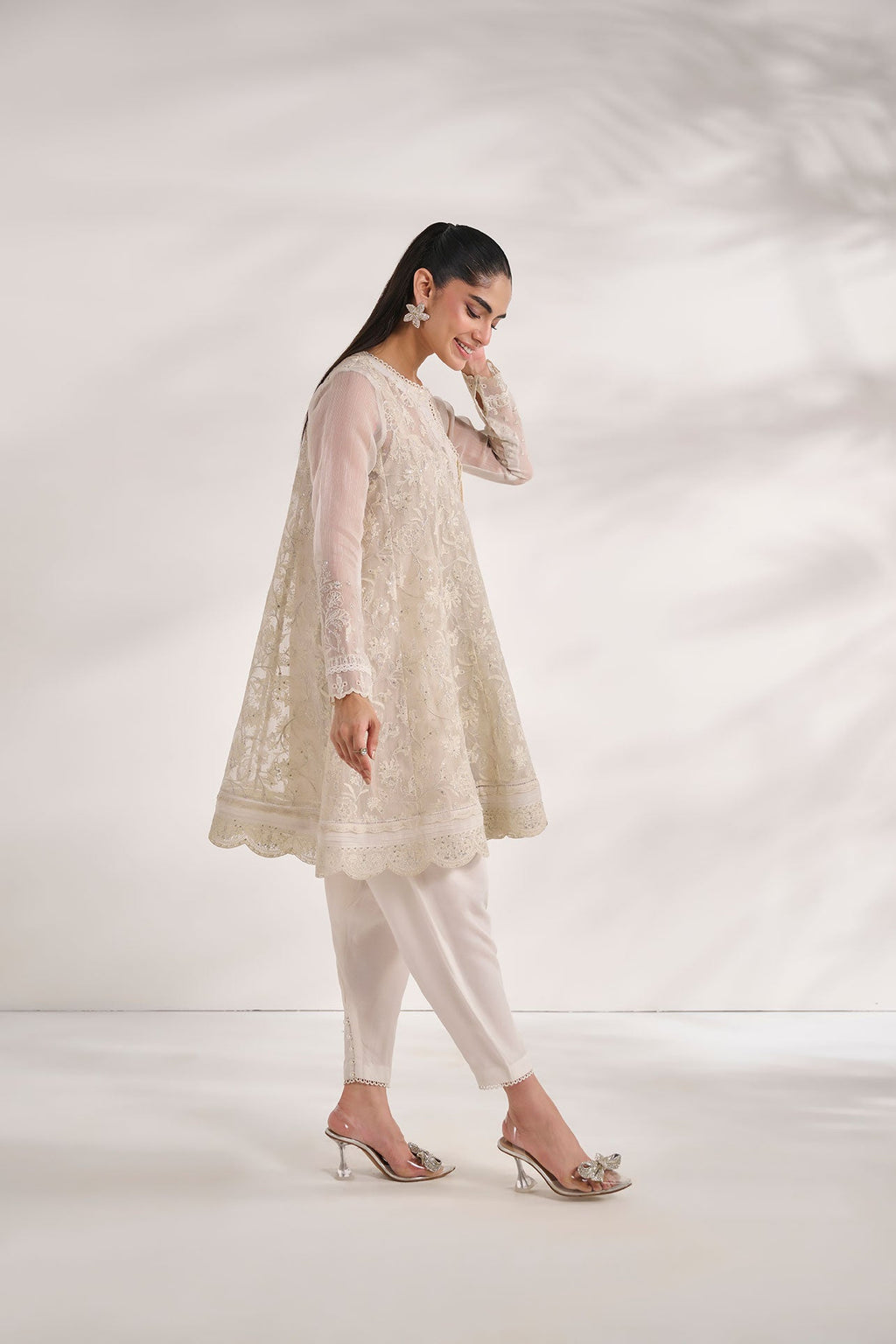 Dhanak | Signature Pret | WHITE 2PCS EMBROIDERED KURTA WITH TROUSER