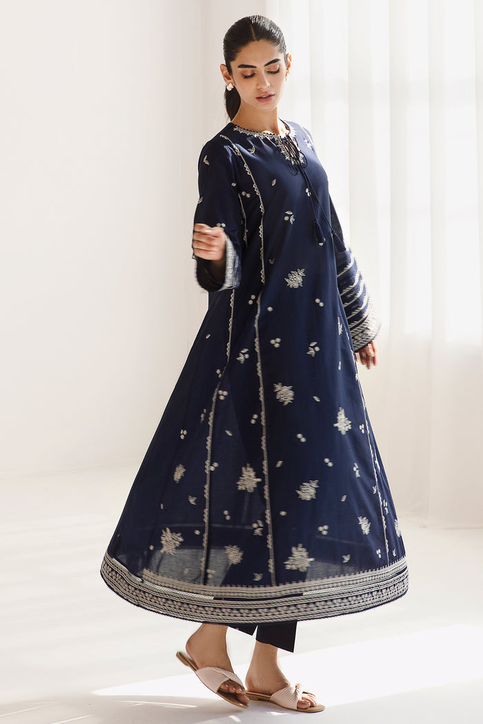 Jazmin | Summer Lawn 26 | USE-9031