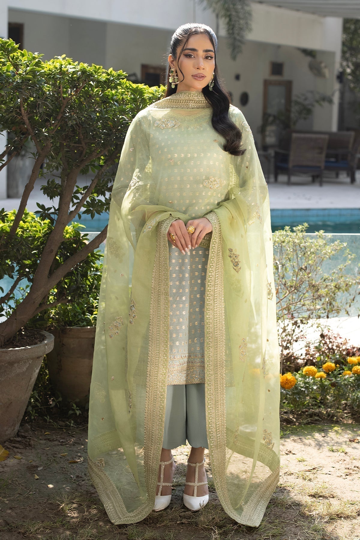 Erum Khan | Shahzeen Eid Collection | DOVE - House Of Anaya
