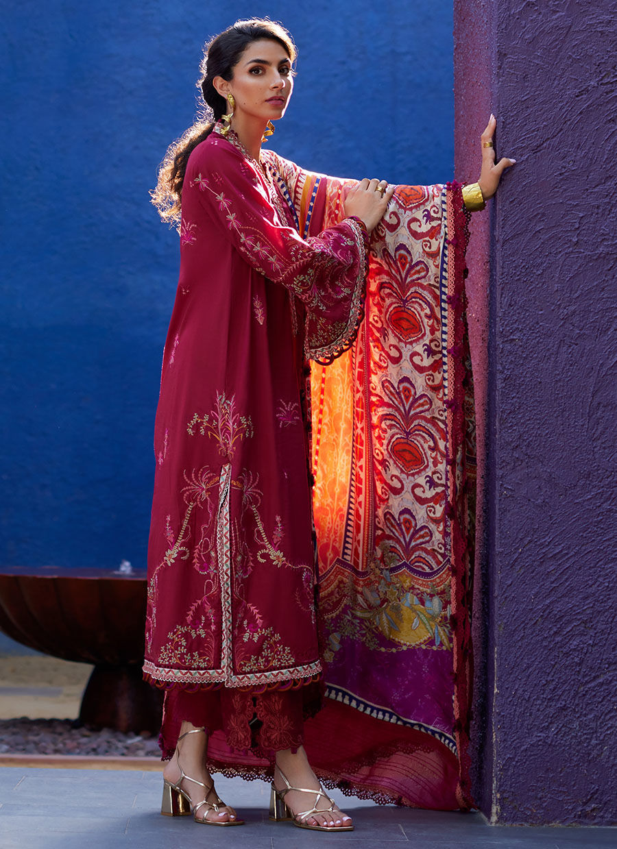 Farah Talib Aziz | Suay Lawn 24 | ENZO RED - House Of Anaya