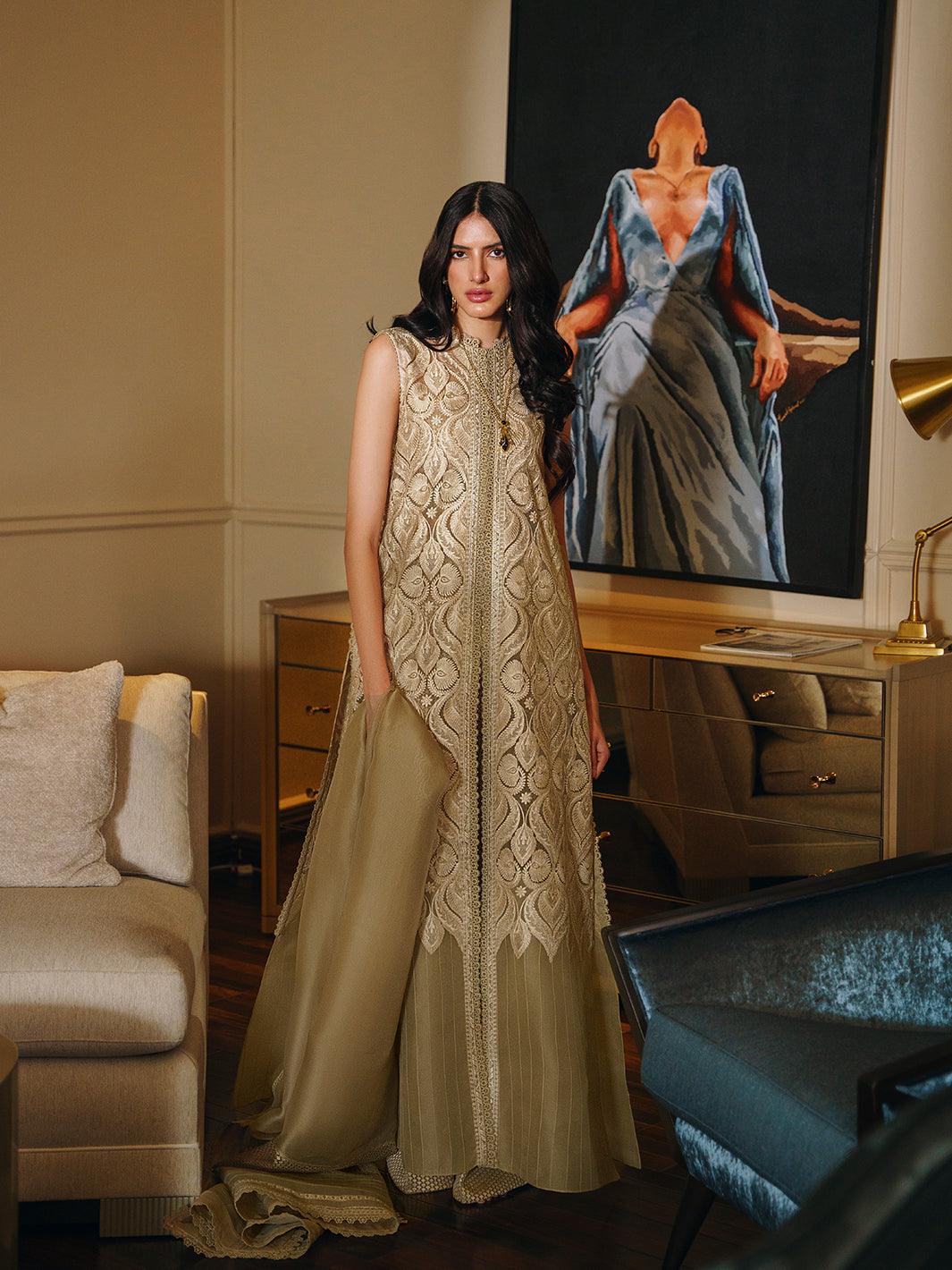 Amroz Atelier | Reveur Formals | Ilaria - Riwayat-e-Khas