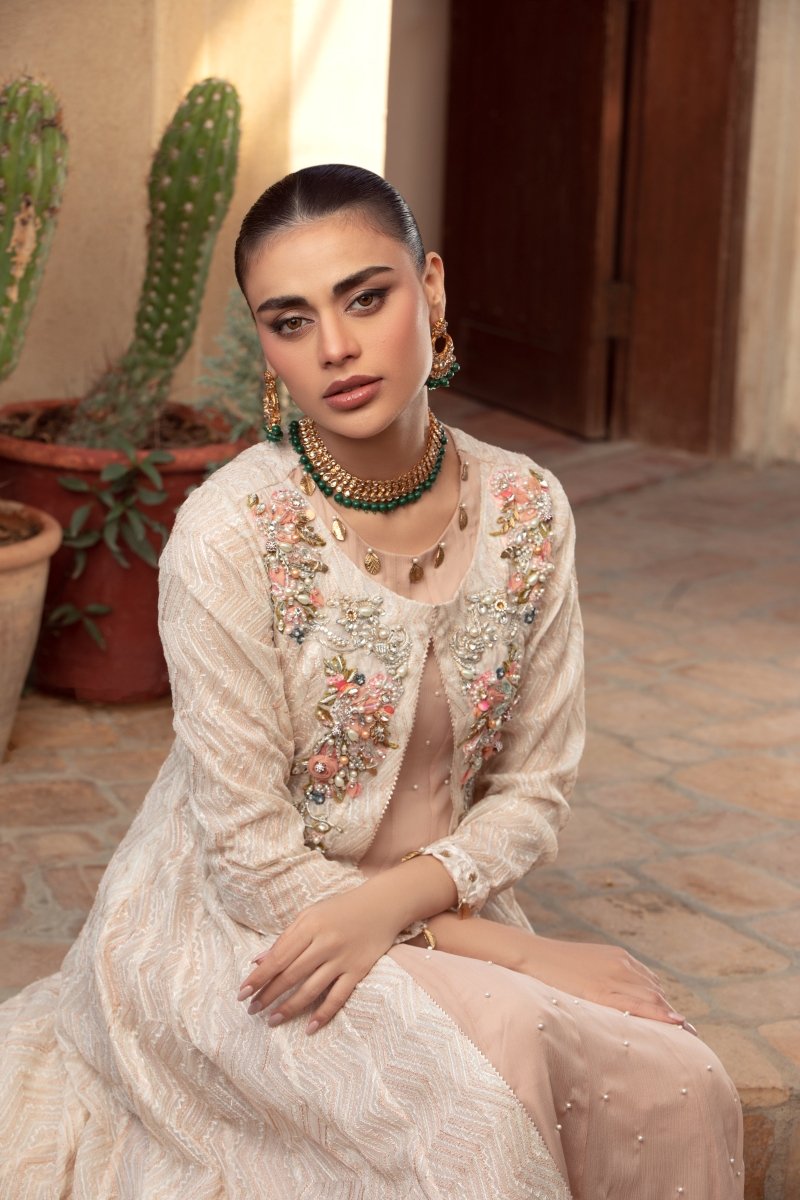 Panache | Pret | Ivory Buzz