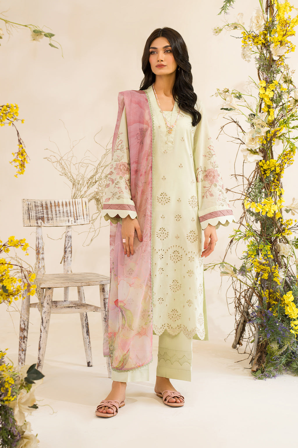 Iznik | Lawnkari 24 | UE-198 SILKGREEN - House Of Anaya