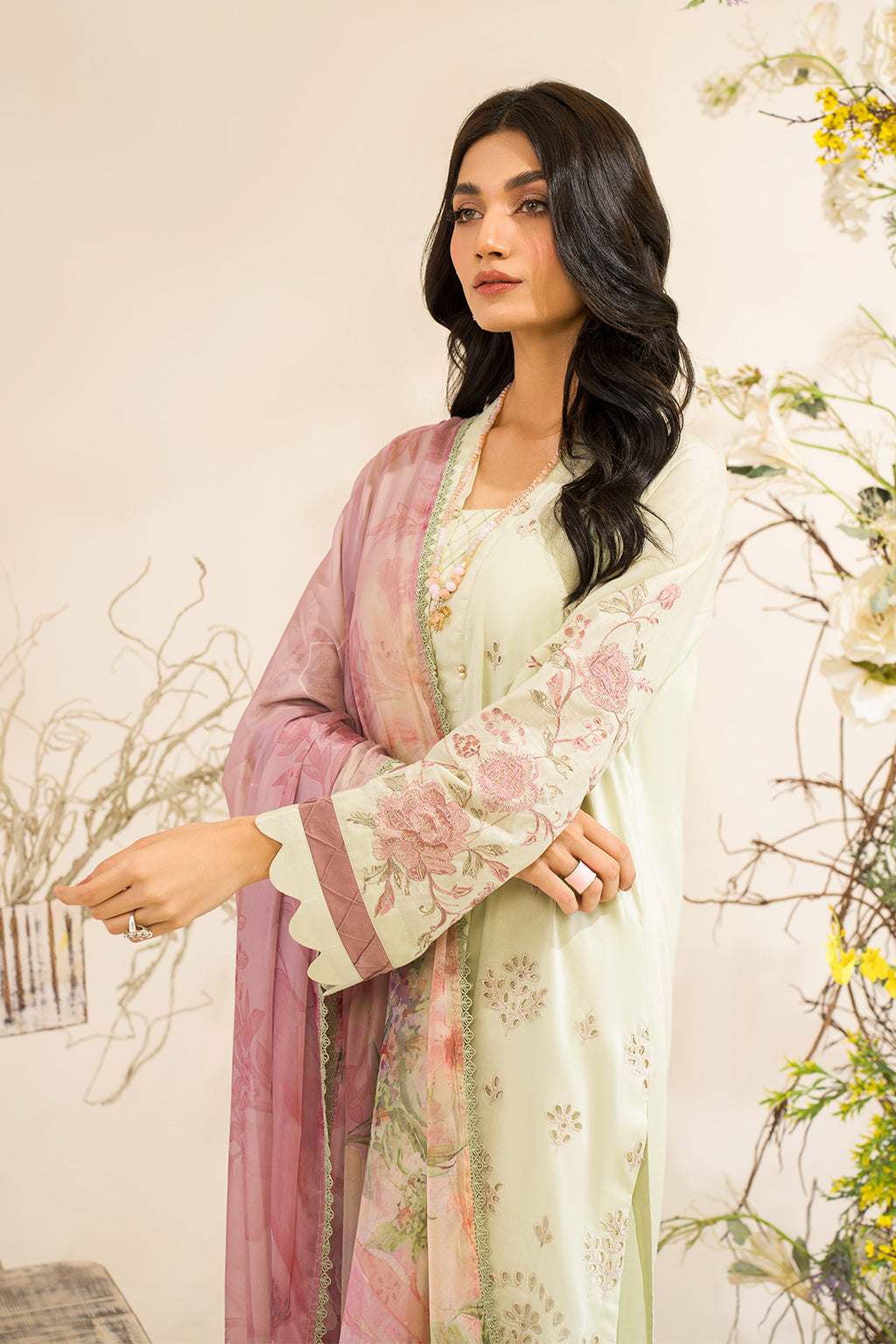 Iznik | Lawnkari 24 | UE-198 SILKGREEN - House Of Anaya