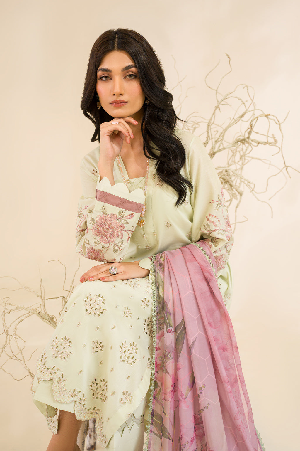 Iznik | Lawnkari 24 | UE-198 SILKGREEN - House Of Anaya
