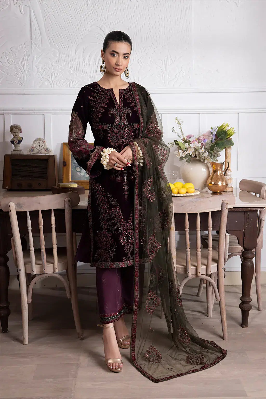 Iznik | Festive Velvet 23 | IV-30 AZITAH - House Of Anaya