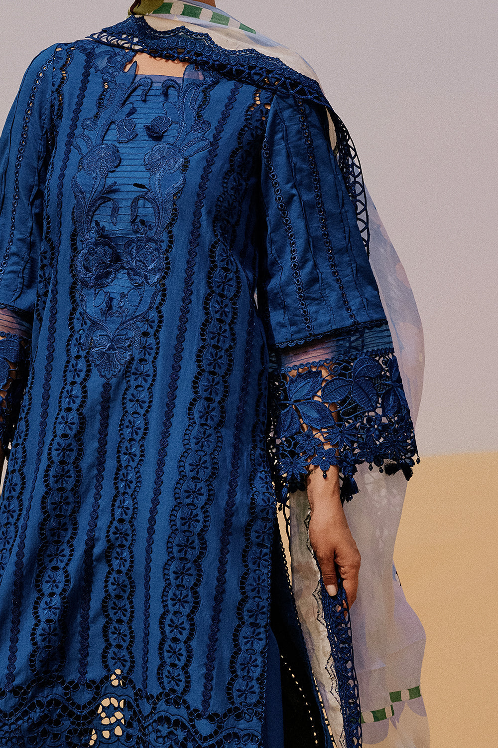 Saira Rizwan | Luxury Lawn 26 | NEA-SRL26-01