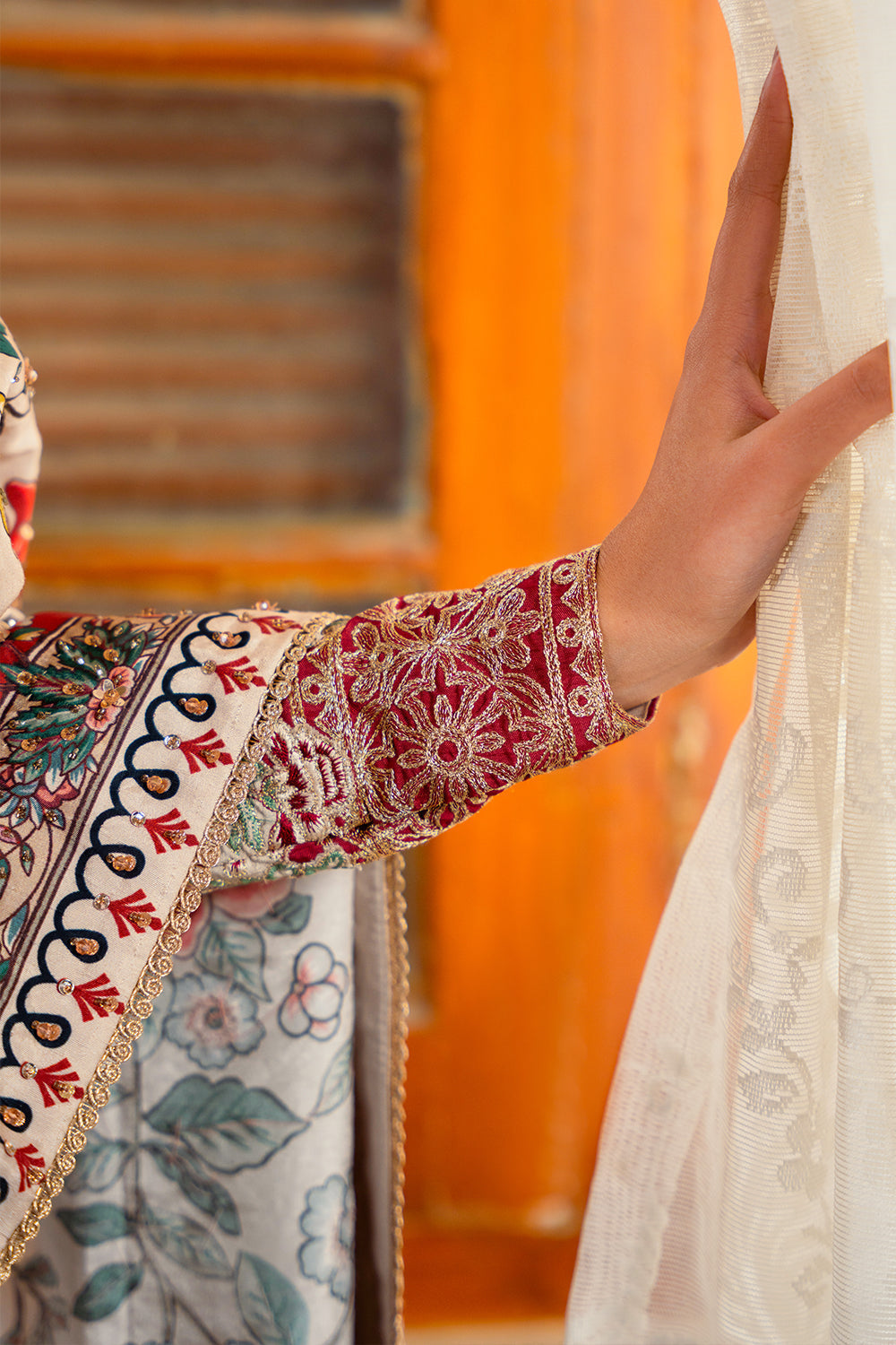 Saira Rizwan | Dahini Silk Pret | DUNE - SRLP01-25 - Riwayat-e-Khas