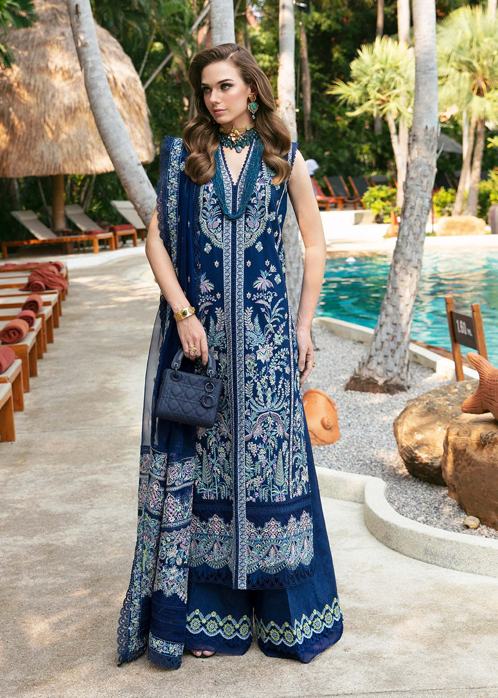 Kanwal Malik | Sareen Luxury Lawn 24 | Rohma - House Of Anaya
