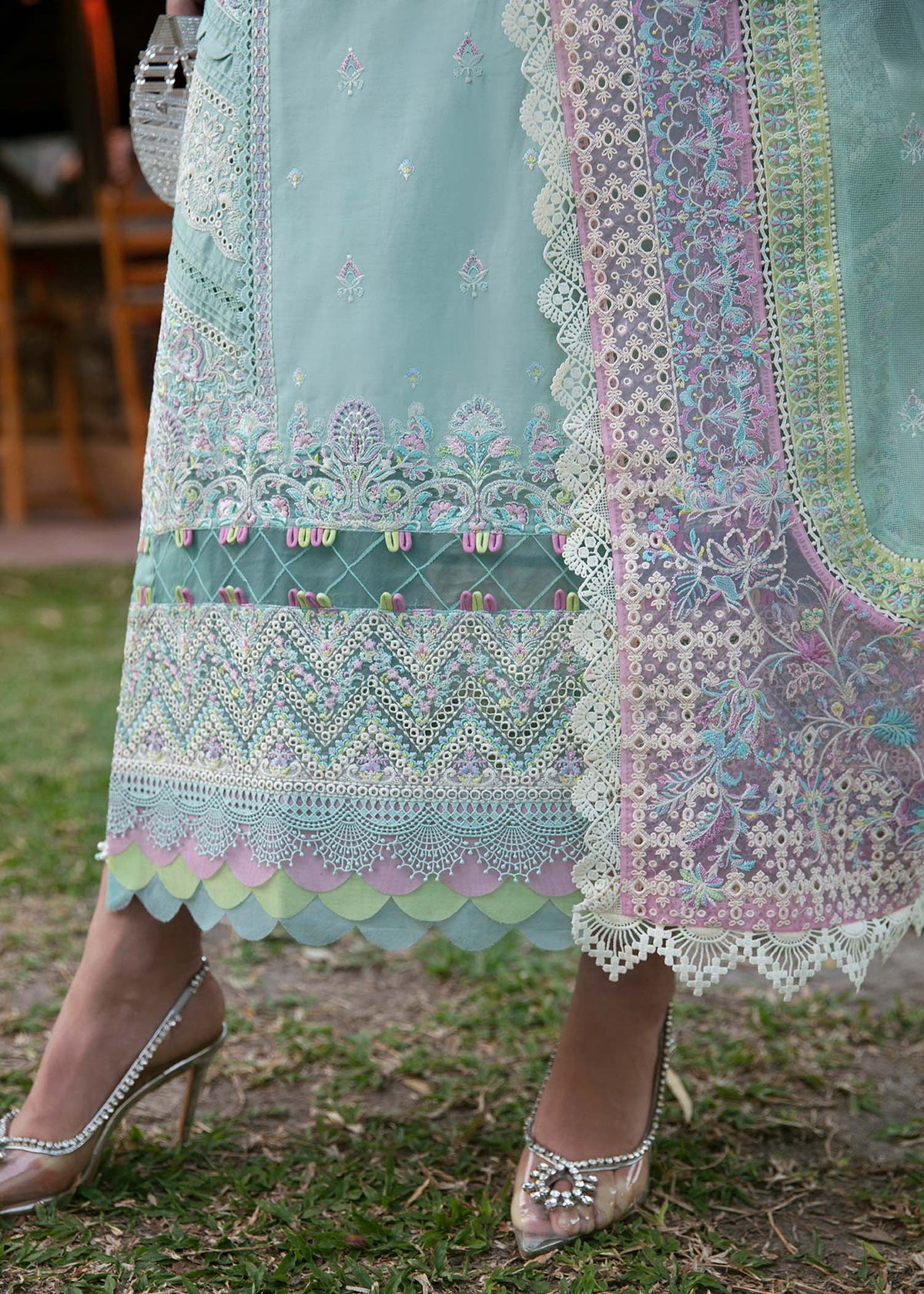 Kanwal Malik | Sareen Luxury Lawn 24 | Camilla - House Of Anaya