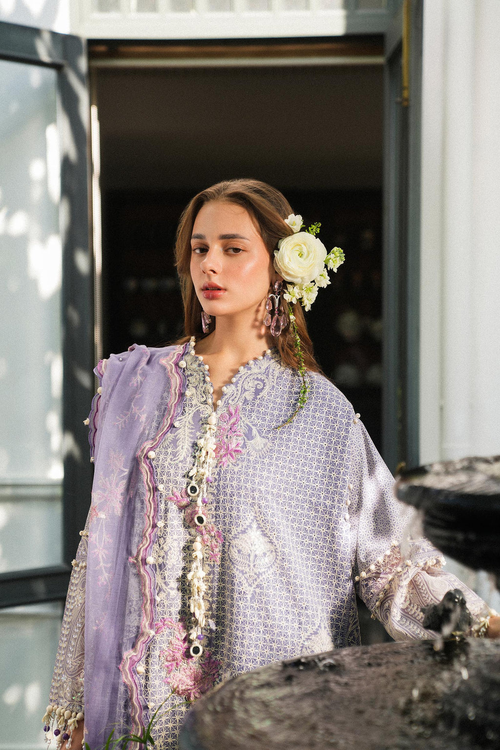 Sana Safinaz | Luxury Lawn 25 | L251-004B-3CT