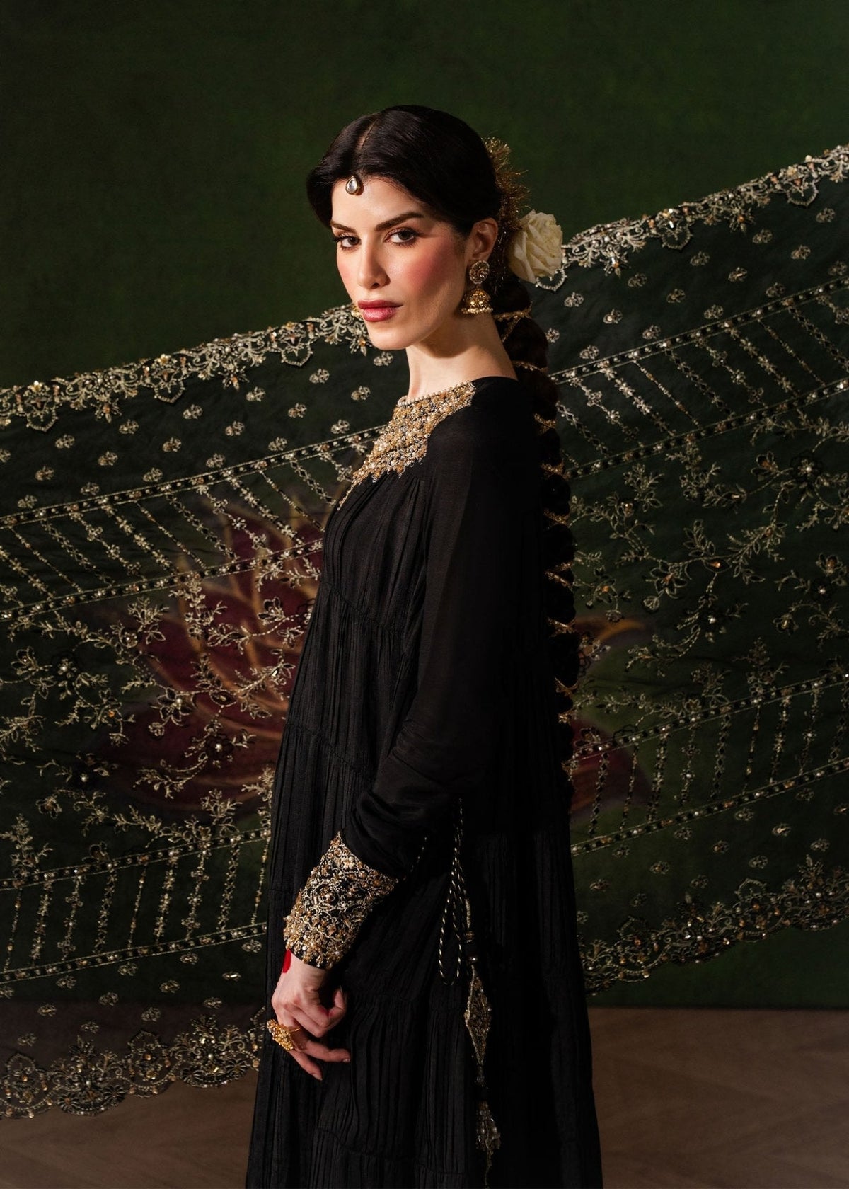Kanwal Malik | Shehnai luxury Pret-26 | Layla