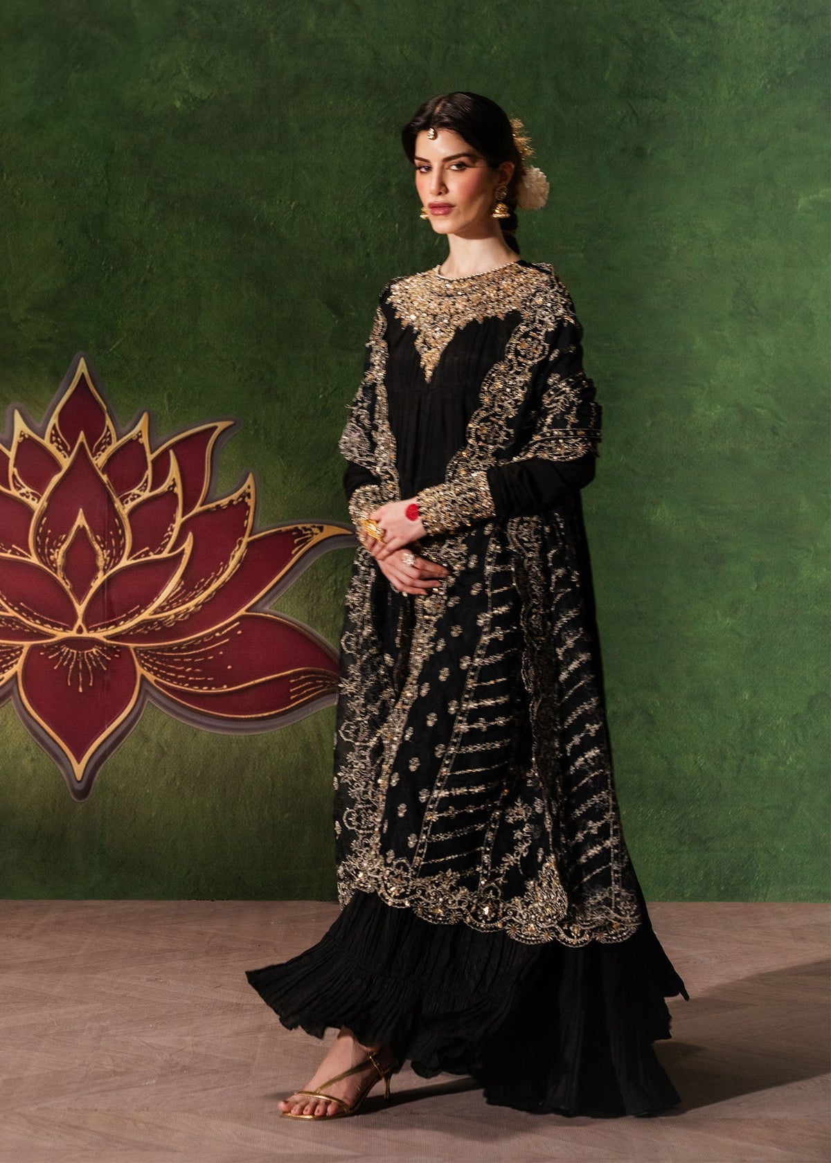 Kanwal Malik | Shehnai luxury Pret-26 | Layla