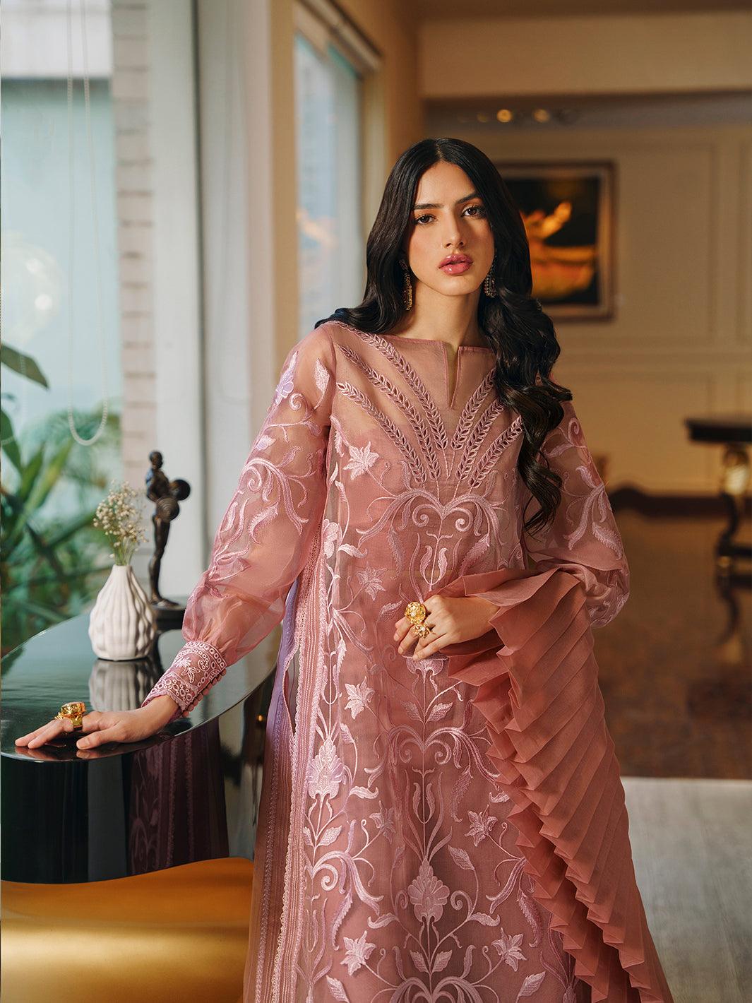 Amroz Atelier | Reveur Formals | Le Ros????Ÿ???? - Riwayat-e-Khas
