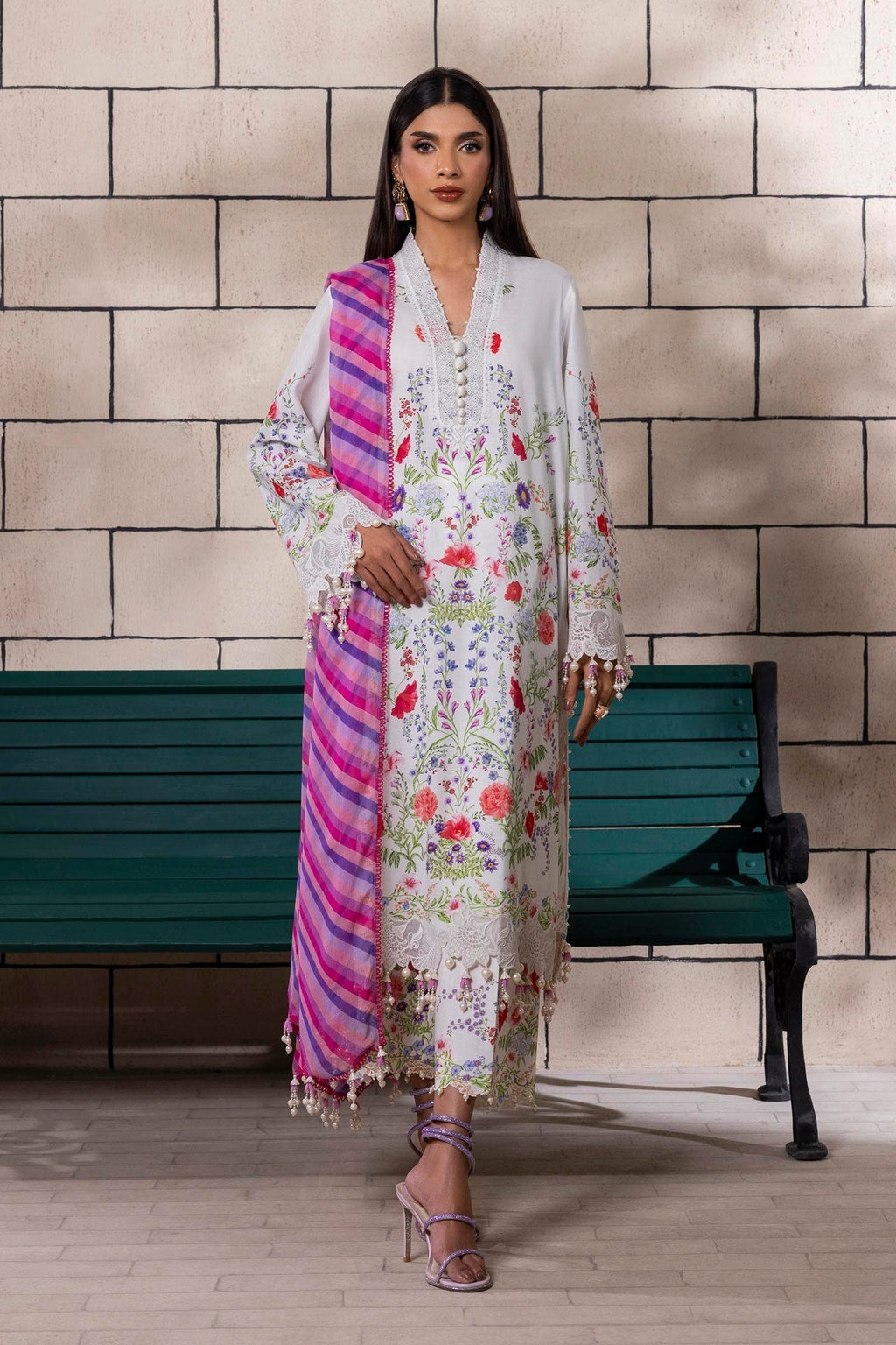 Sana Safinaz | Muzlin Spring 25 | M251-024A-3CI - Riwayat-e-Khas