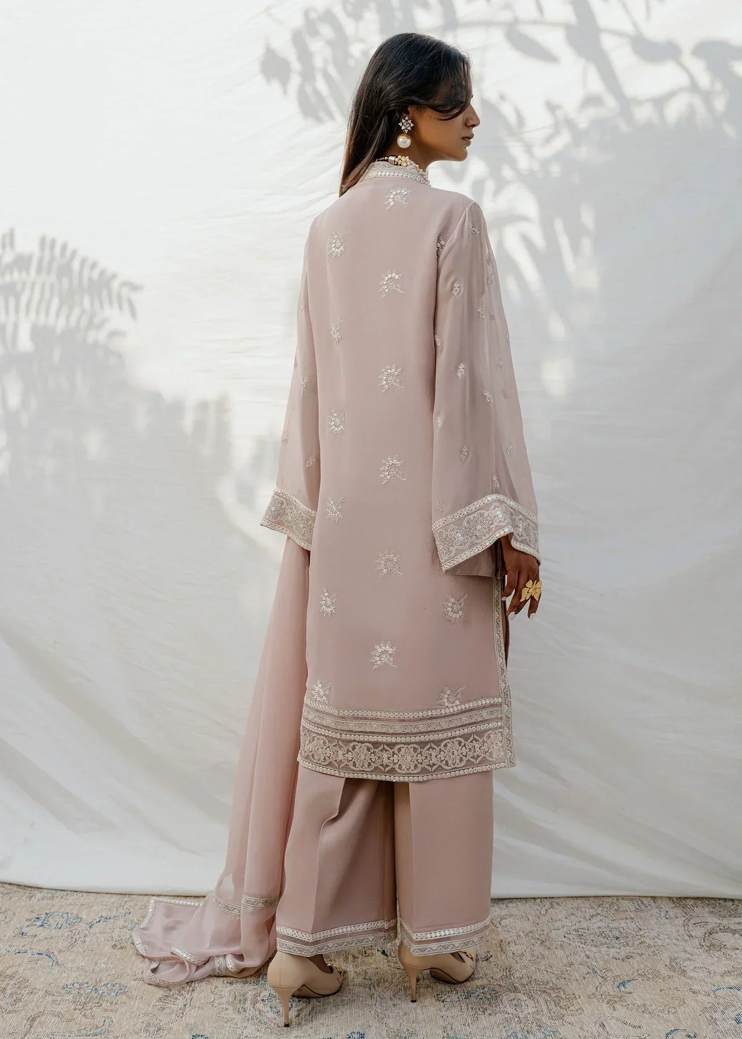 Mahgul | Eid Edit 2024 | Mauve Flora - Riwayat-e-Khas