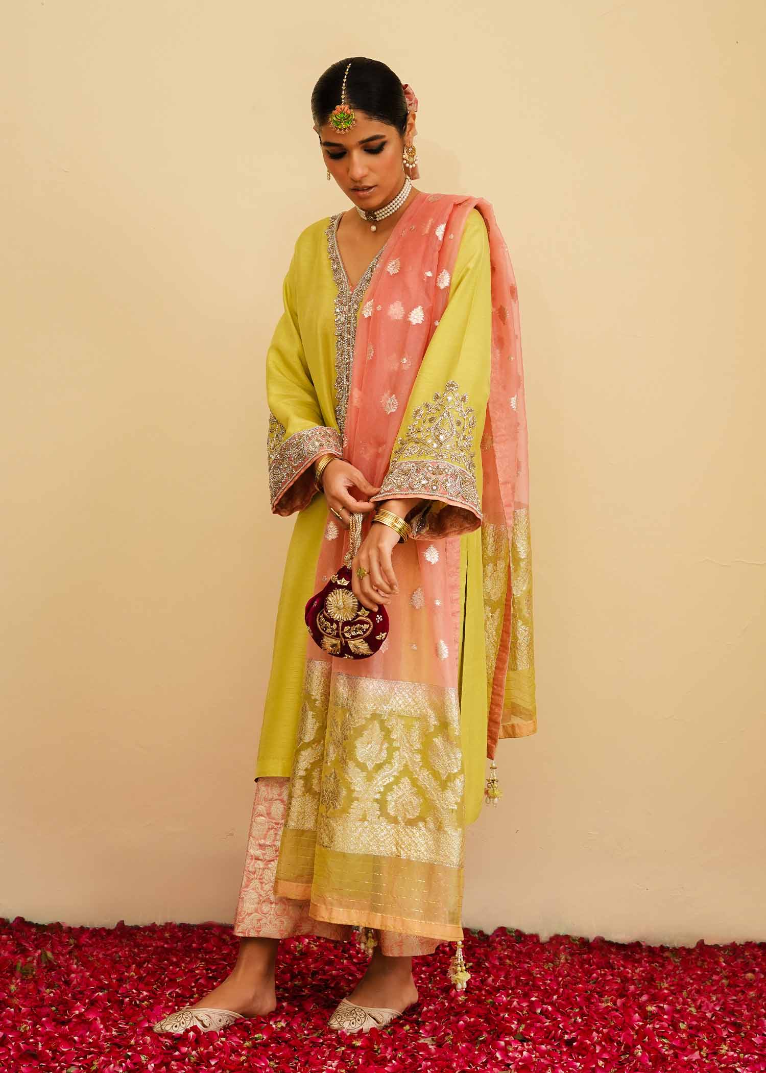 Mahgul | Eid Edit 2024 | Lemon Mint - Riwayat-e-Khas