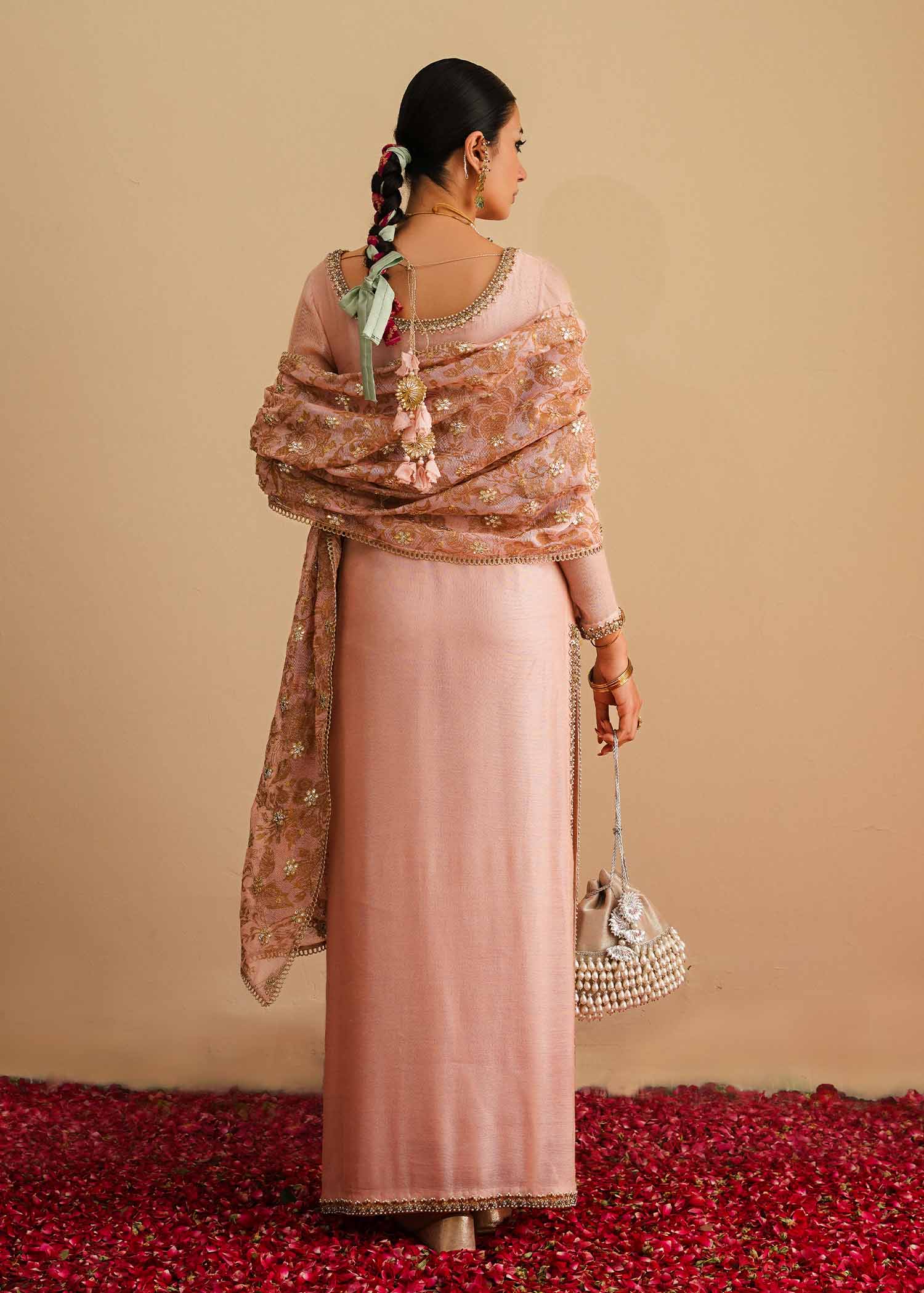 Mahgul | Eid Edit 2024 | Pink Elegance - Riwayat-e-Khas