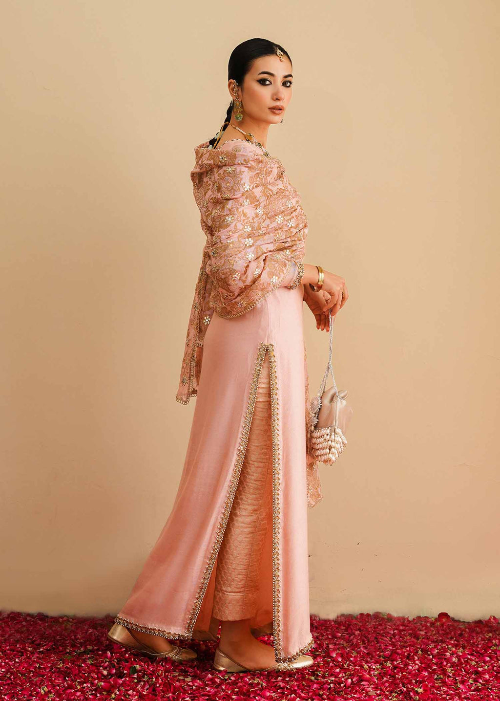 Mahgul | Eid Edit 2024 | Pink Elegance - Riwayat-e-Khas