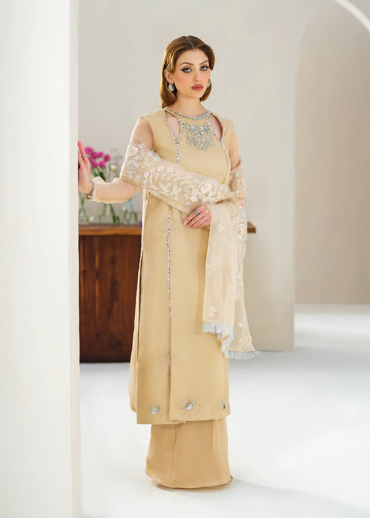 Mahum Asad | Forever and Ever Formals | Glow - House Of Anaya