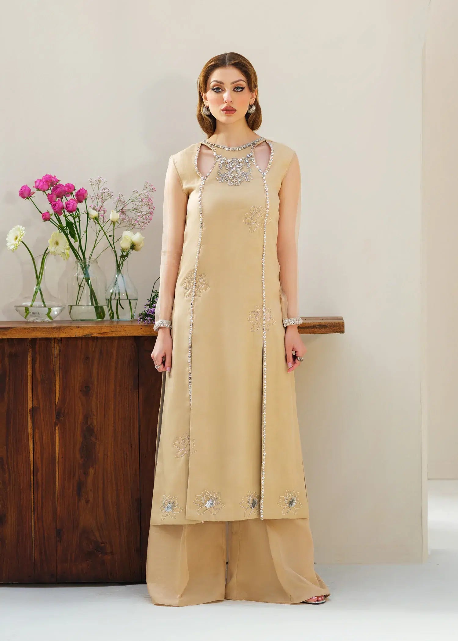 Mahum Asad | Forever and Ever Formals | Glow - House Of Anaya