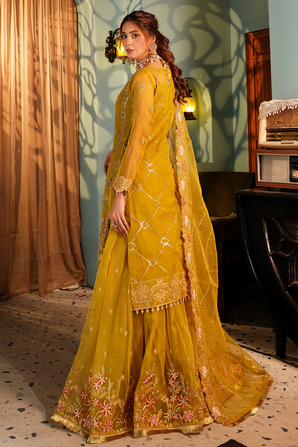 Maryams | Reet Formals | R-105 - Riwayat-e-Khas