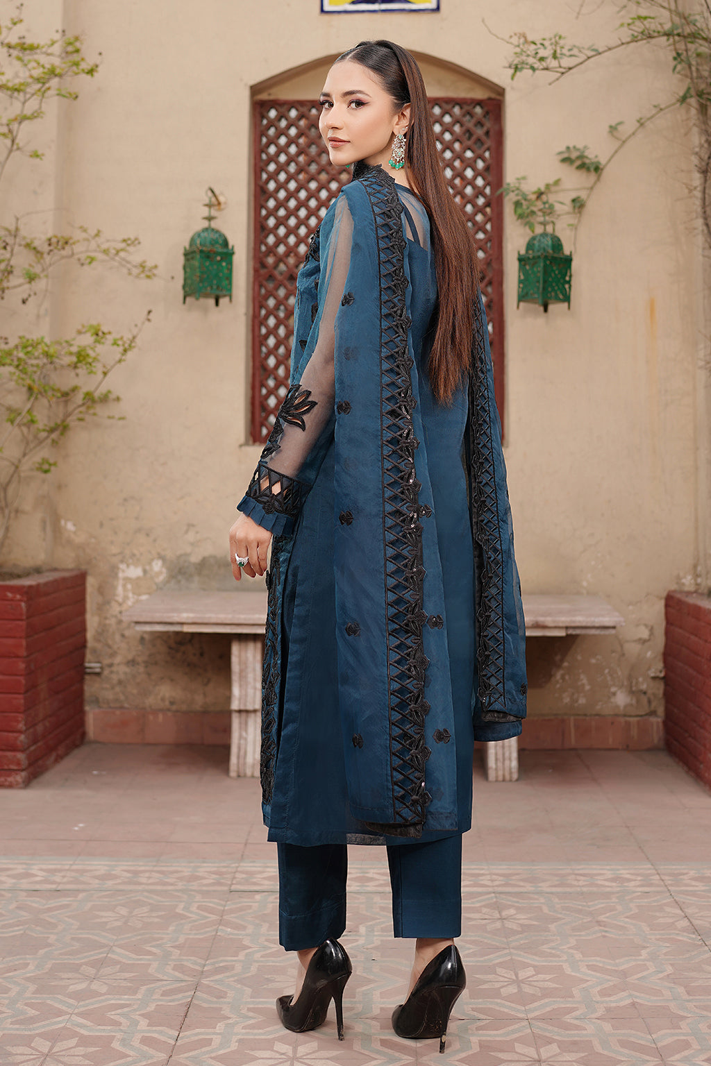Maryams | Luxury Eid Pret | M-1102 - Riwayat-e-Khas