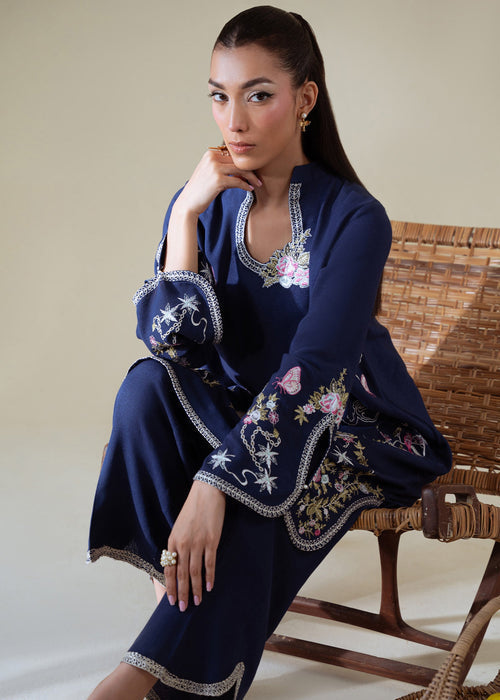 Saira Shakira | Basic Pret 25 | Dark Bloom