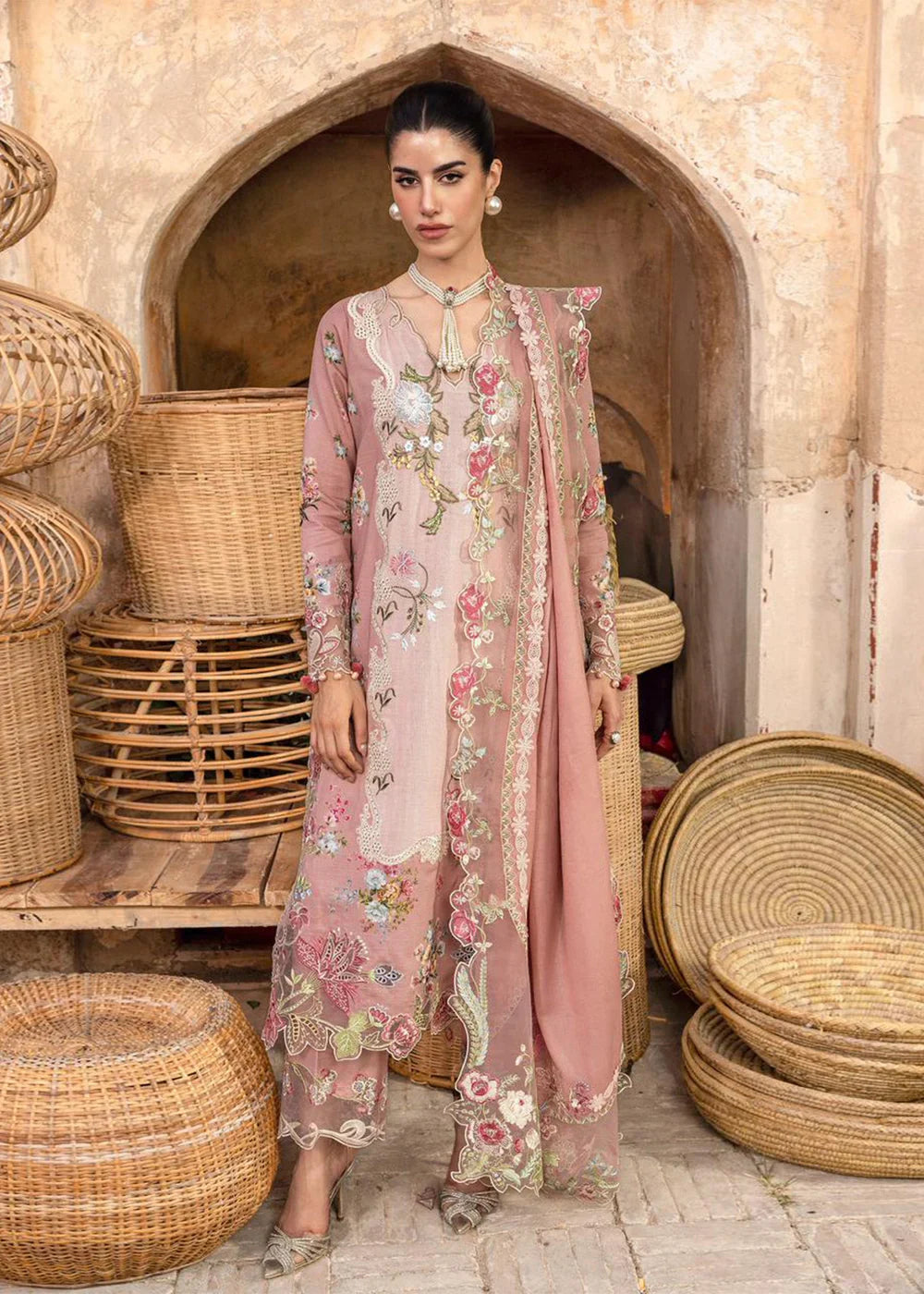 Saira Shakira | Winter 25 | ESMAE 3-A