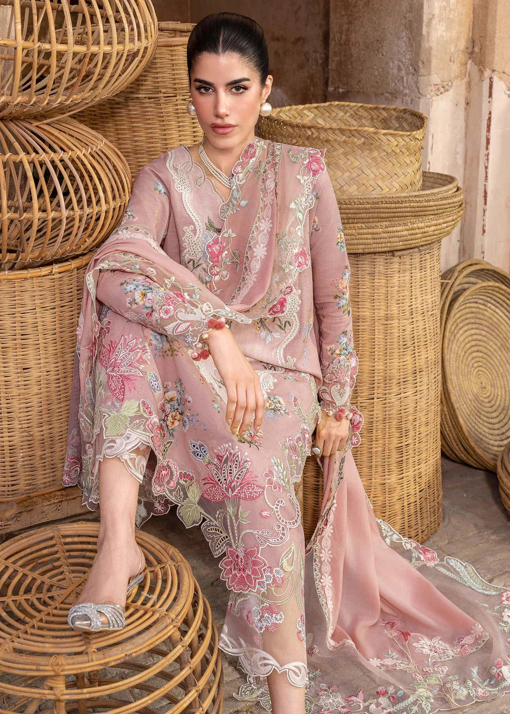 Saira Shakira | Winter 25 | ESMAE 3-A