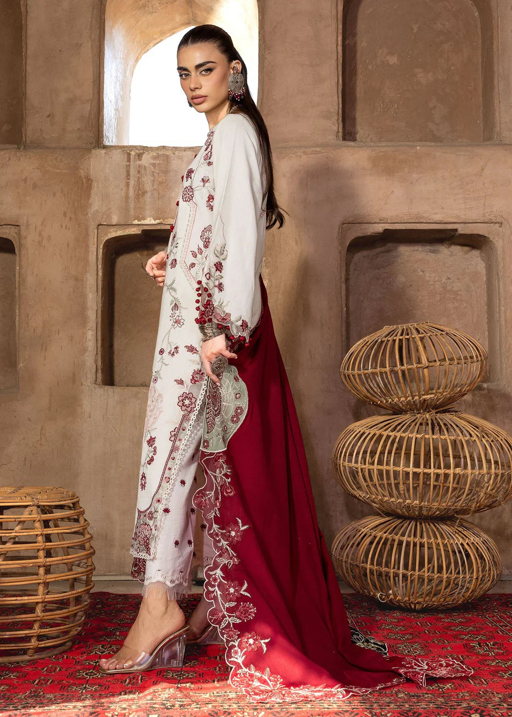 Saira Shakira | Winter 25 | CYRA 6-B