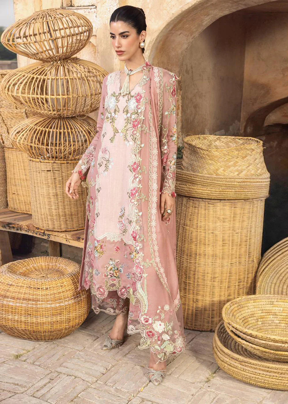 Saira Shakira | Winter 25 | ESMAE 3-A